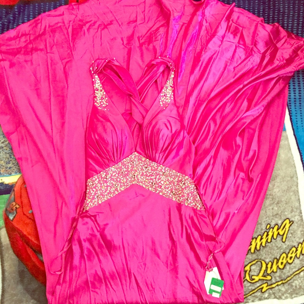 NWT Gorgeous Pink Formal Gown With Sequin Details
